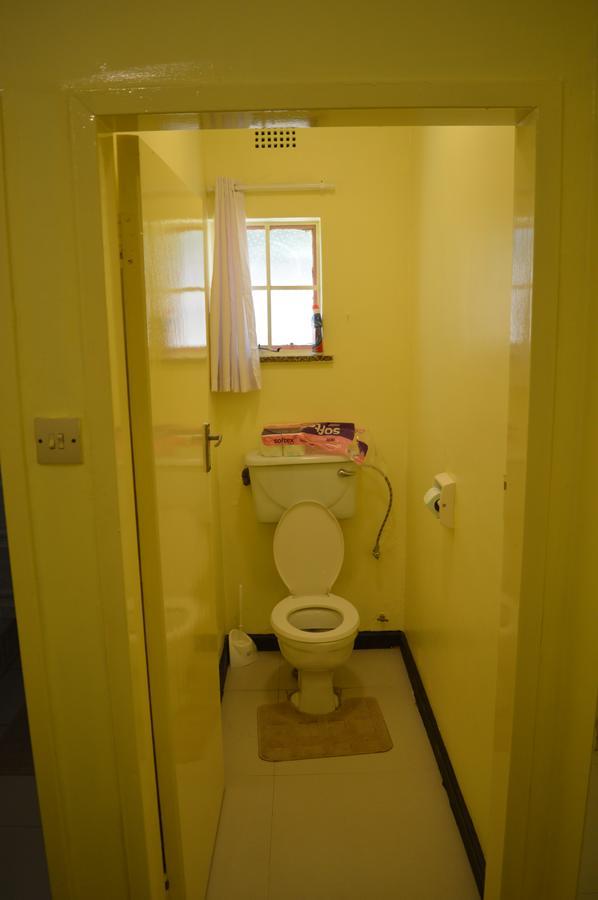 Hotel Kasuda House - Rent The Entire House à Lusaka Extérieur photo